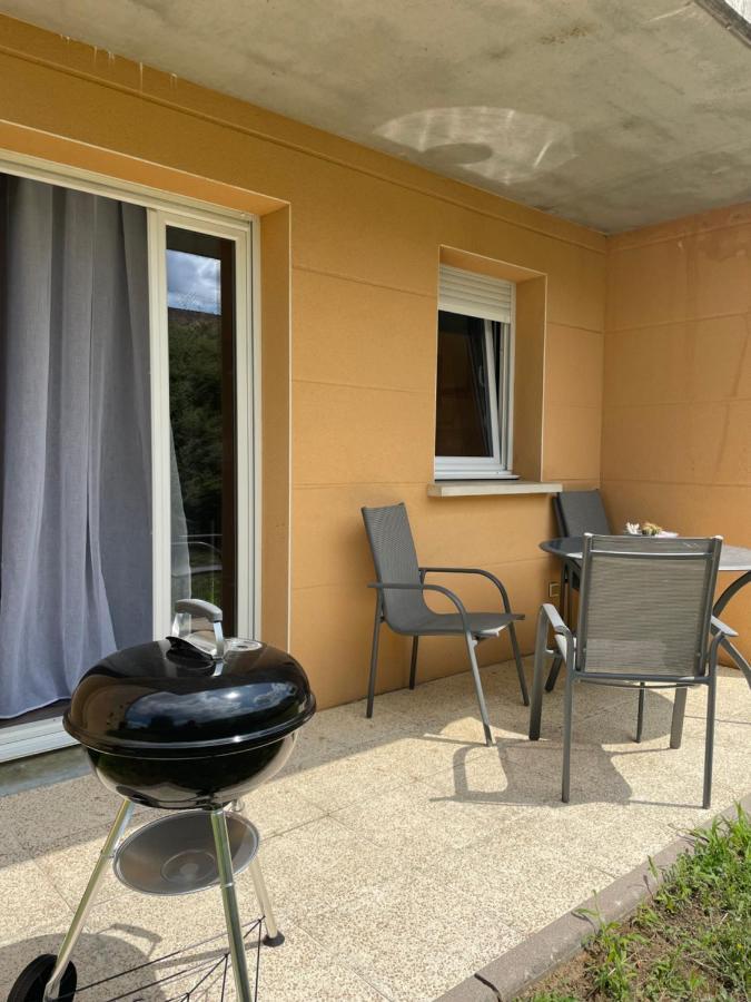 L'Evasion Verte - Parking Prive Langres Dış mekan fotoğraf